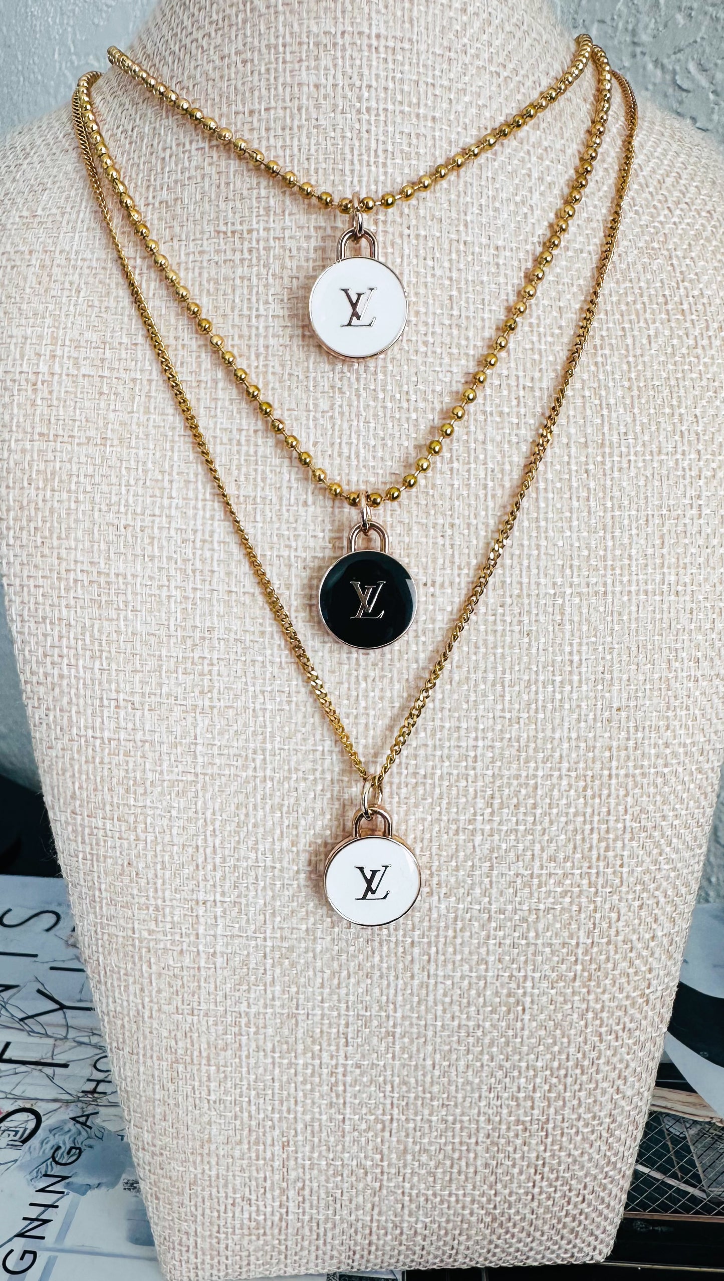 Louis Vuitton White Enamel Pendant Necklace – Minimal Luxe Edition