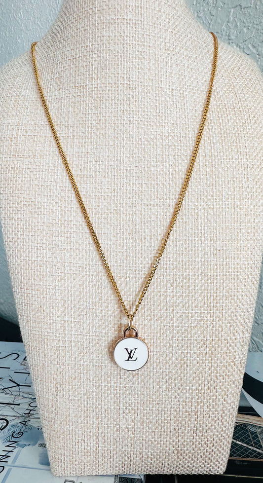 Louis Vuitton White Enamel Pendant Necklace – Minimal Luxe Edition